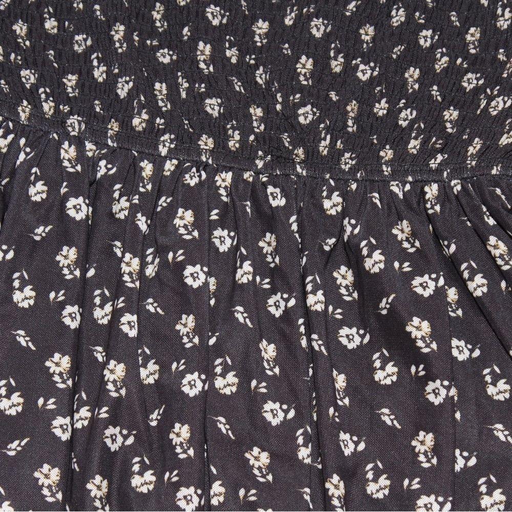 12 Thompson Floral Women’s Medium Blouse Spring Shirt - Picture 2 of 4